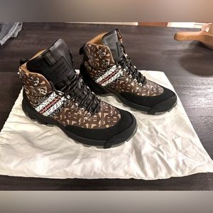 Burberry Women’s Boots